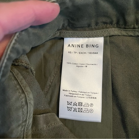 ANINE BING Aliza Mini Skirt in Army Green Sz XS Logo Buttons Like New Luxury - Picture 10 of 15